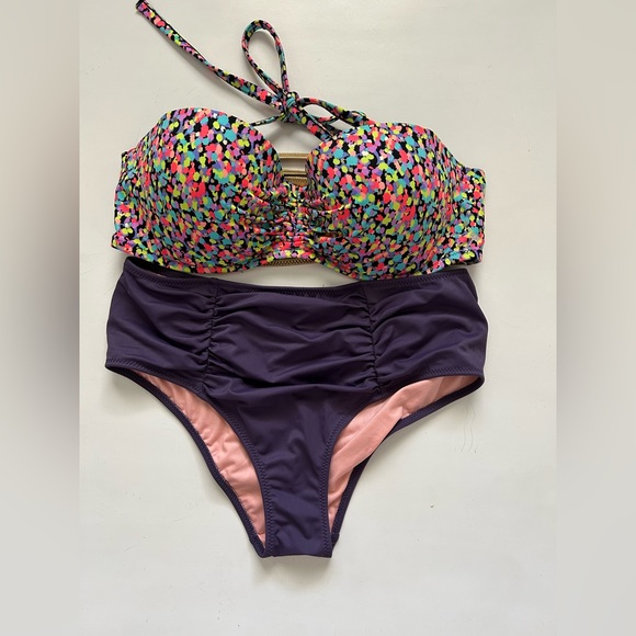 Victoria’s Secret Two pieces Bathing suit Sz. 34D - S - Picture 1 of 4
